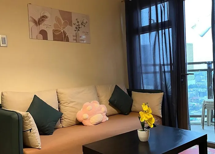 Apartment Bay Sunset With Free Pool And Sauna Near Picc, Moa, Airport & Us Embassy - Pet Friendly *