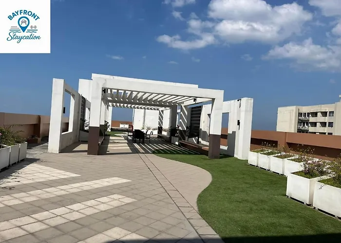 Apartment Bay Sunset With Free Pool And Sauna Near Picc, Moa, Airport & Us Embassy - Pet Friendly Manila