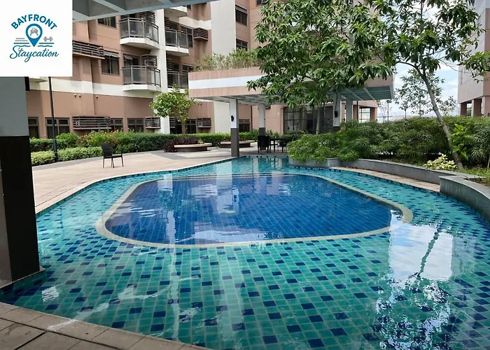 Apartment Bay Sunset With Free Pool And Sauna Near Picc, Moa, Airport & Us Embassy - Pet Friendly *