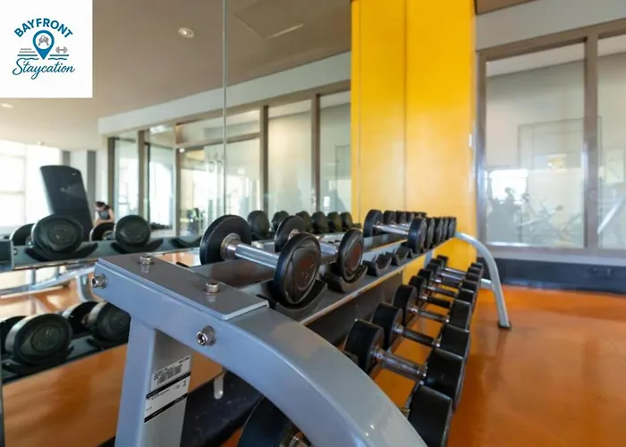 Bay Sunset With Free Pool And Sauna Near Picc, Moa, Airport & Us Embassy - Pet Friendly Manila
