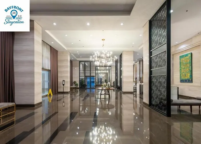 Bay Sunset With Free Pool And Sauna Near Picc, Moa, Airport & Us Embassy - Pet Friendly Apartment *