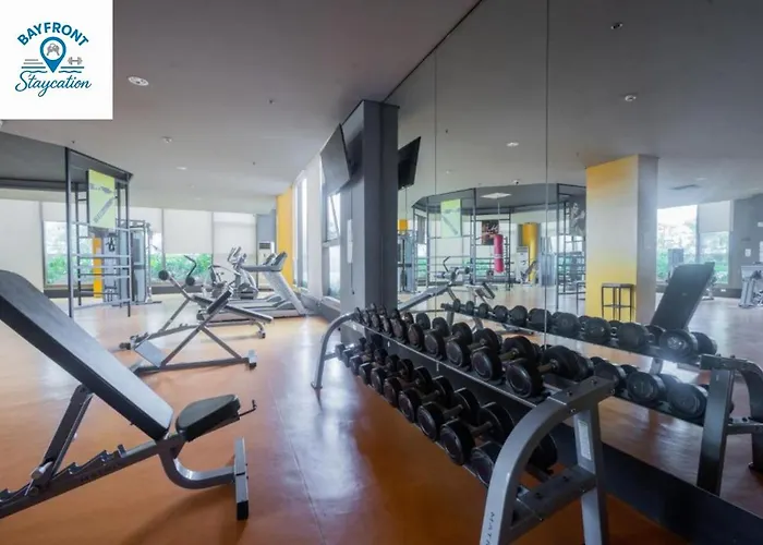 Bay Sunset With Free Pool And Sauna Near Picc, Moa, Airport & Us Embassy - Pet Friendly Manila